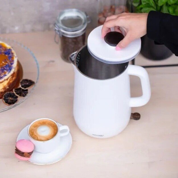 MPM MCZ-115 electric kettle 1.5 L 1800 W White 4