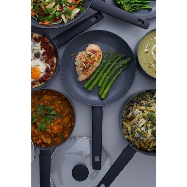 Russell Hobbs RH028371EU7 Shield 24cm frypan 3