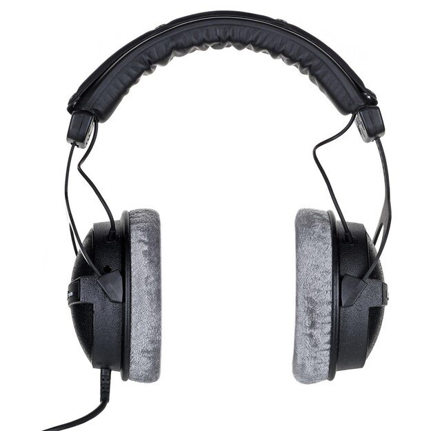 Beyerdynamic | Studio headphones | DT 770 PRO | Wired | On-Ear | Black