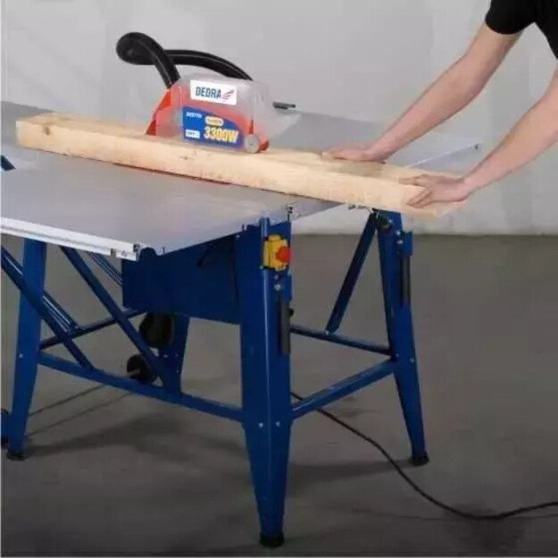 DEDRA DED7729 portable circular saw