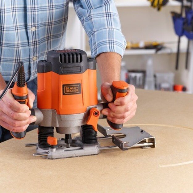 BLACK & DECKER | Milling Machine | KW1200EKA-QS | 1200 W