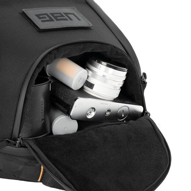 Urban Armor Gear Standard Issue backpack Black