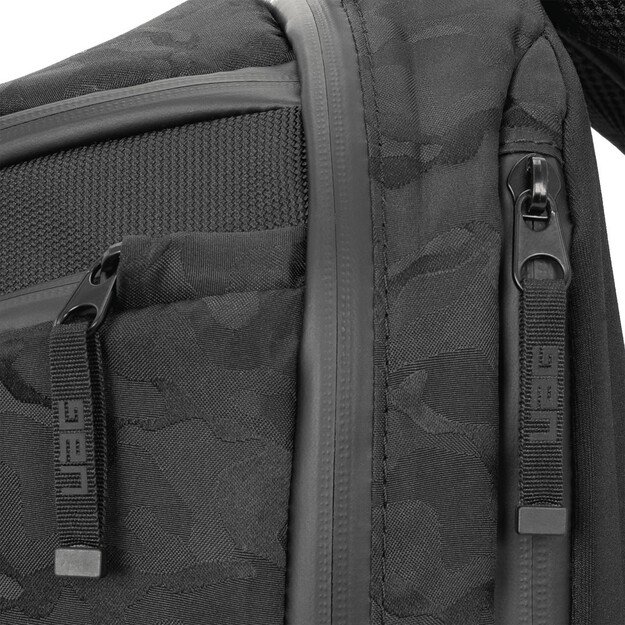 Urban Armor Gear Standard Issue backpack Black