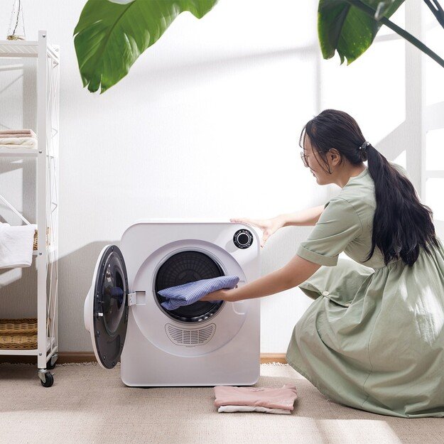 GreenBlue GB405 Tumble Dryer Electric Clothes 830W 3kg Mini Travel Vented Freestanding Wall Mount 5 Drying Programs 4