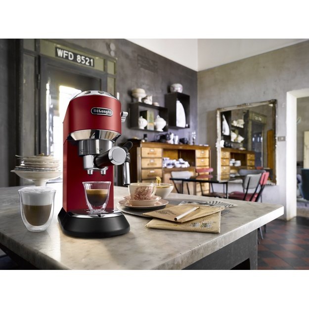 DeLonghi kavos aparatas EC 685.R
