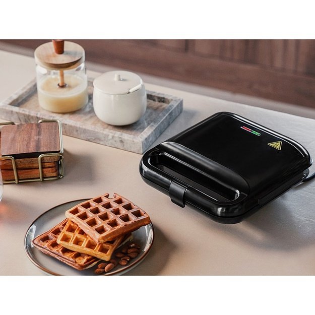 Lafe 47899 4 in 1 SnackMaster Sandwich Maker, Black