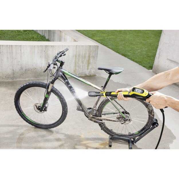 K&auml;rcher K 5 SMART CONTROL pressure washer Upright Electric 500 l/h Black, Yellow 2