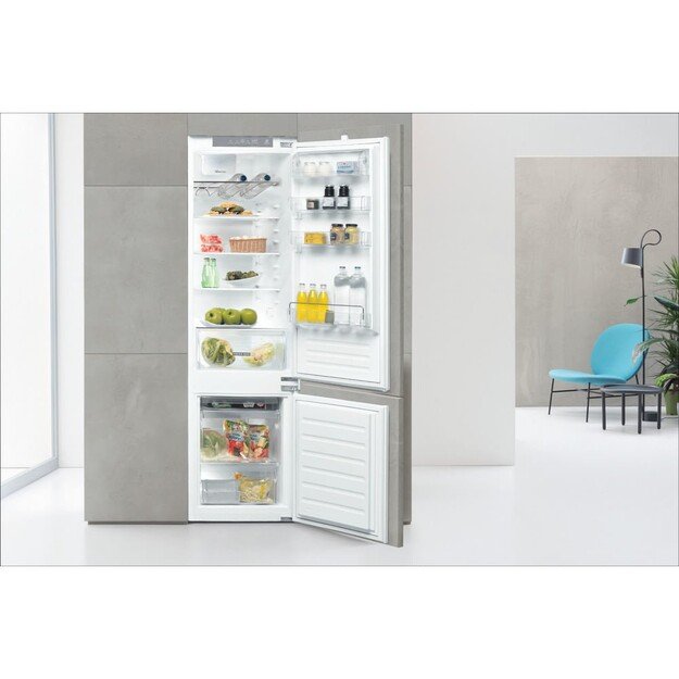 Whirlpool ART 9812 SF1 fridge-freezer Built-in 306 L F White