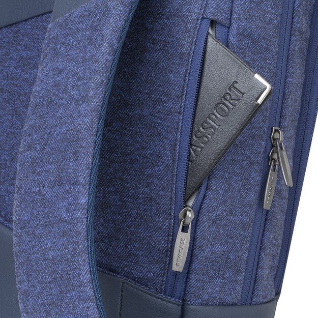 Rivacase 7960 notebook case 39.6 cm (15.6 ) Backpack case Blue