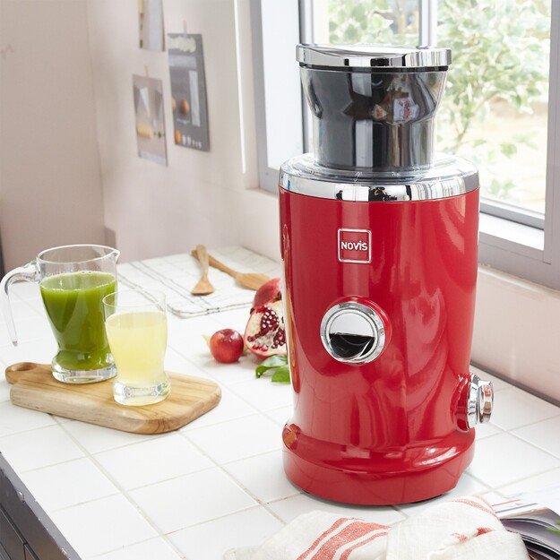 NOVIS Vita Juicer SX-3 VDE, raudona