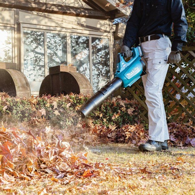 MAKITA. BLOWER 40V XGT UB001GZ