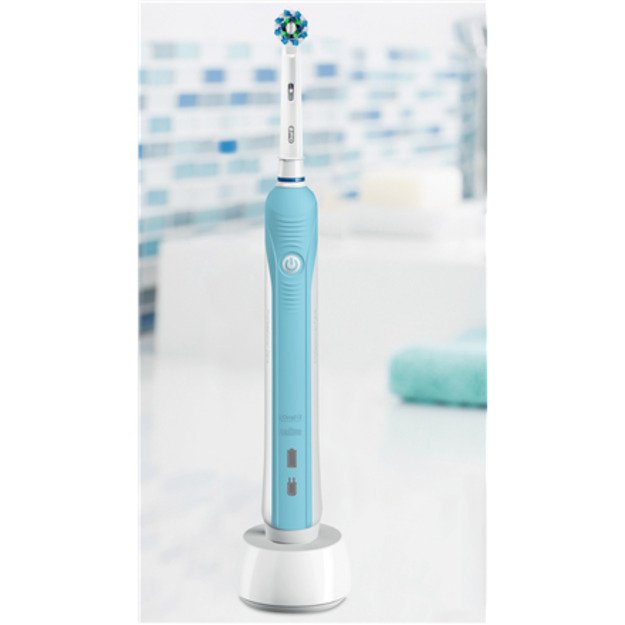 Oral-B PRO 700 CrossAction Adult Rotating-oscillating toothbrush Blue, White