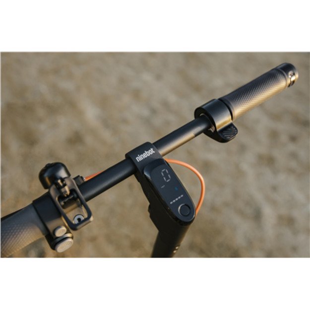 Ninebot by Segway Kickscooter F2 Plus E, Black | Segway | Kickscooter F2 Plus E | Up to 25 km/h | 10   | Black 9