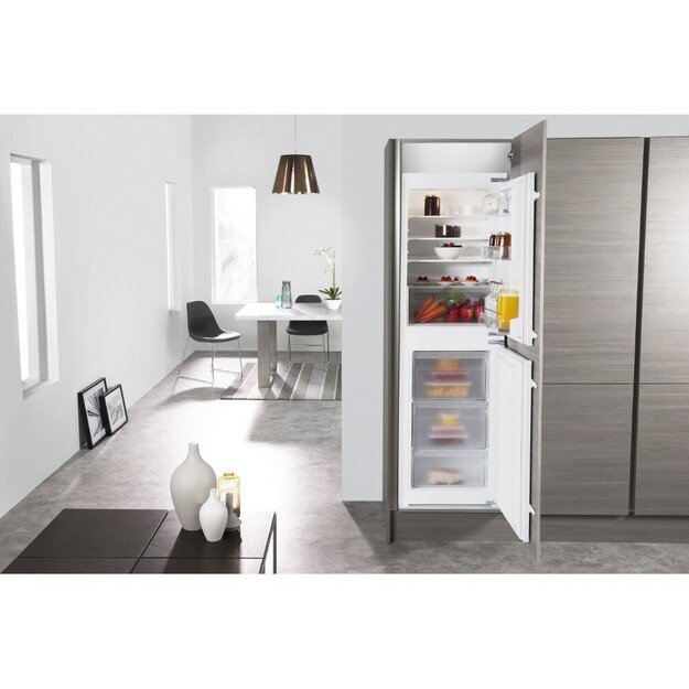 WHIRLPOOL ART 9811 SF2 7