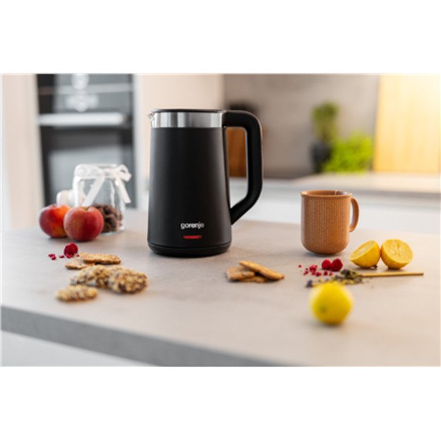 Gorenje Kettle | K17TRDW | Electric | 2200 W | 1.7 L | Plastic/Metal | 360&deg; rotational base | Black 1