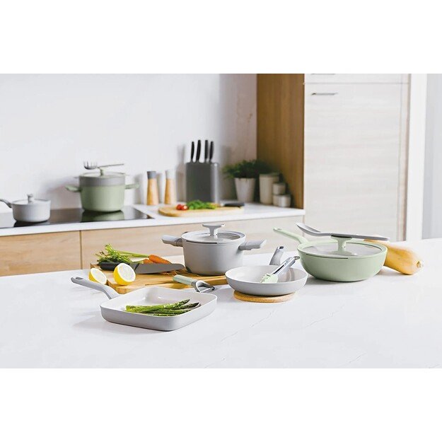 STOCKPOT WI LID BAL MOON 24X11.50CM 4.4L