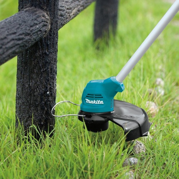 Trimeris Aku 10,8v UR100DWAE MAKITA
