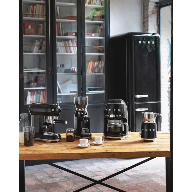 SMEG 50 s Style MFF11BLEU Black