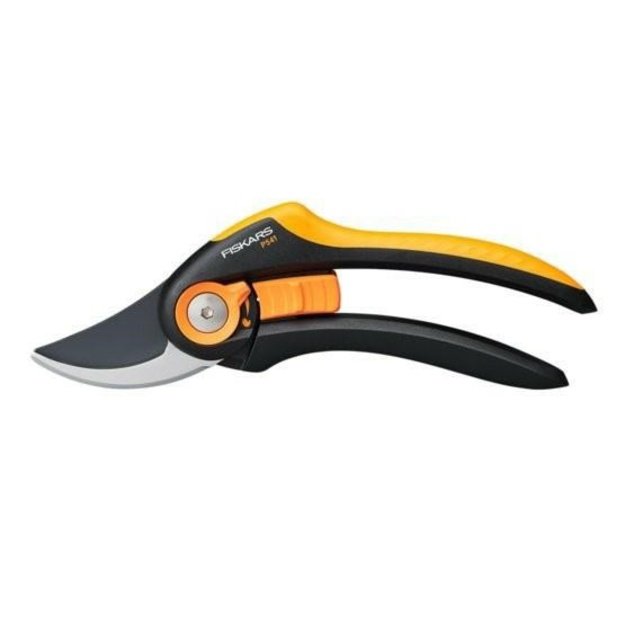 FISKARS SCISSOR PRUNING SHEARS PLUS P541