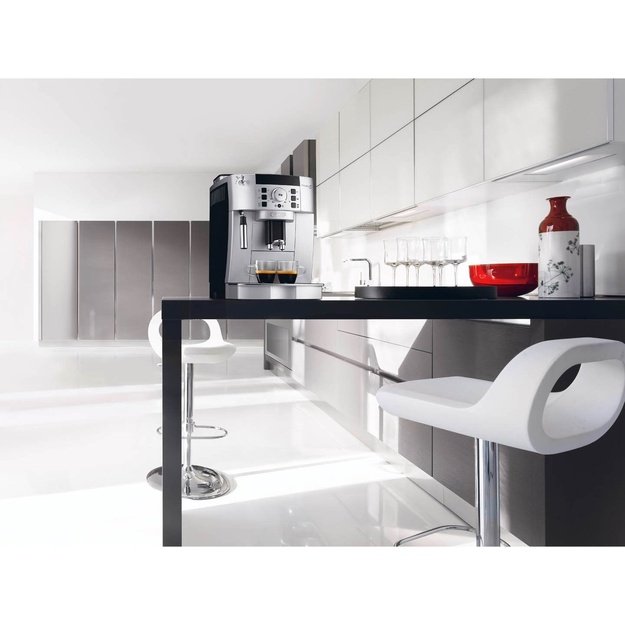 Kavos aparatas  Delonghi ECAM 22.110.SB (1450W )