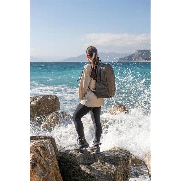 XD Design Bobby Explore Backpack olive green 6