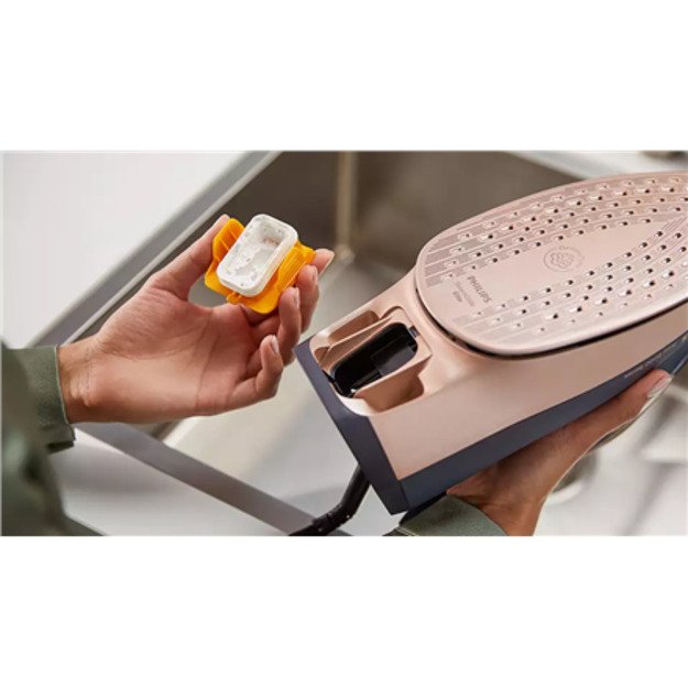 Philips | DST8050/20 Azur | Steam Iron | 3000 W | Water tank capacity 350 ml | Continuous steam 85 g/min | Blue 3