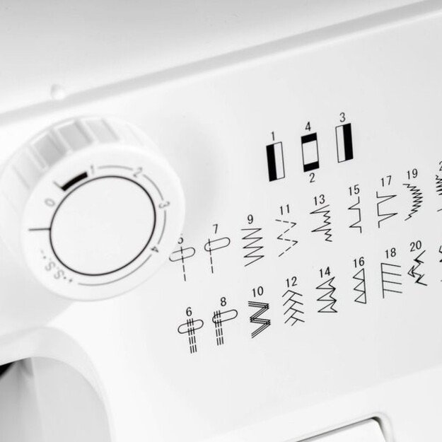 ŁUCZNIK Karina 910 sewing machine 9