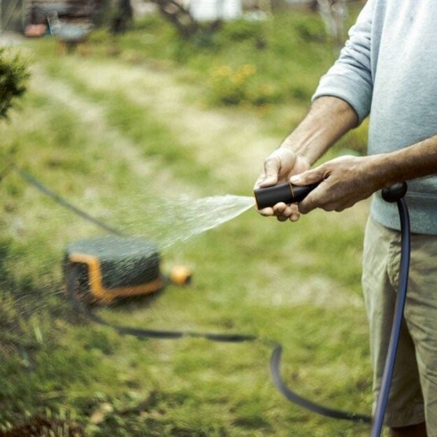 Laistymo ratas su žarna Waterwheel Automatic XL su ratukais Fiskars 1025933