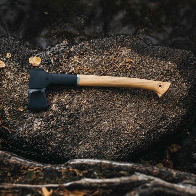 FISKARS CARPENTER S AXE NORDEN N12 4