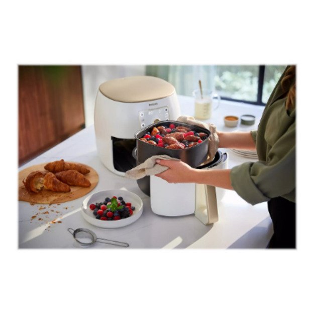 Philips | Airfryer XXL | HD9870/20 Premium | Power 2225 W | Capacity 7.3 L | Smart Sensing Technology | White Champagne