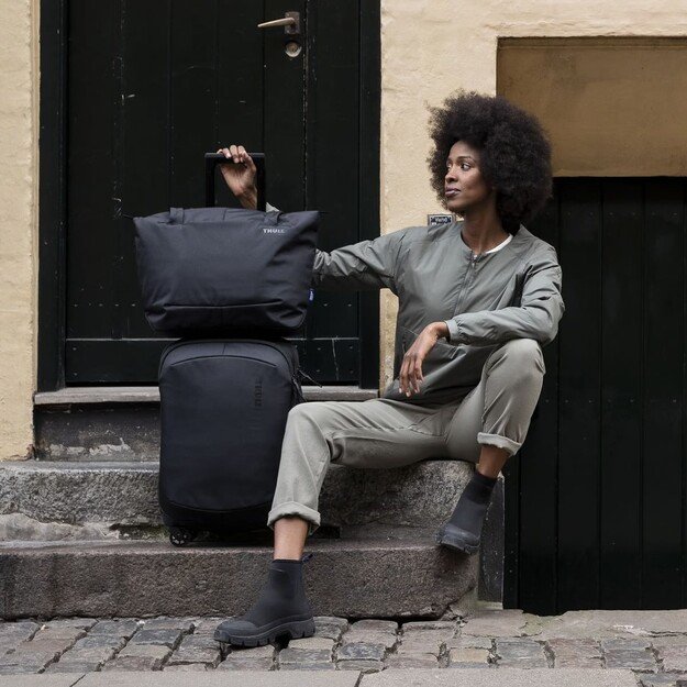 Thule 5053 Subterra 2 Tote Bag Vetiver Gray 2