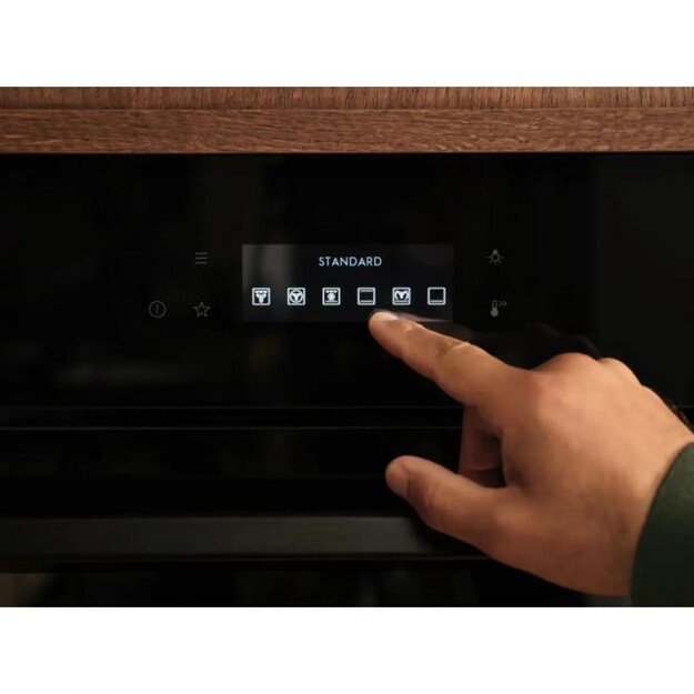 Juodos spalvos orkaitė Electrolux LOD8P39Z 3