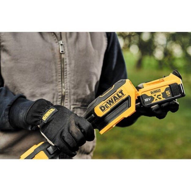 Trimeris 18V DCMST561P1 DEWALT