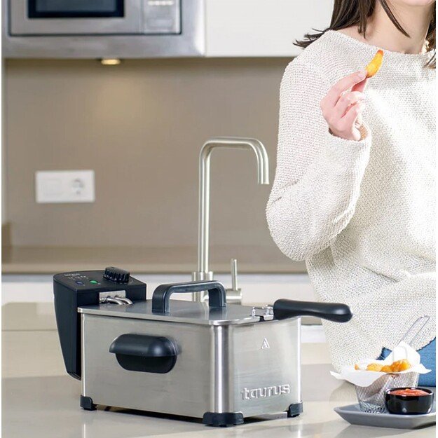 Taurus oil fryer 973967000 (2000W,3l) 1