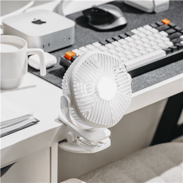 Adler Rechargeable fan with clip | AD 7335 | Table Fan | 6 W | Diameter 12.7 cm | Number of speeds 3 | Oscillation | White