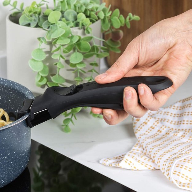 Russell Hobbs RH03280EU7 Smart Clip Pan Handle