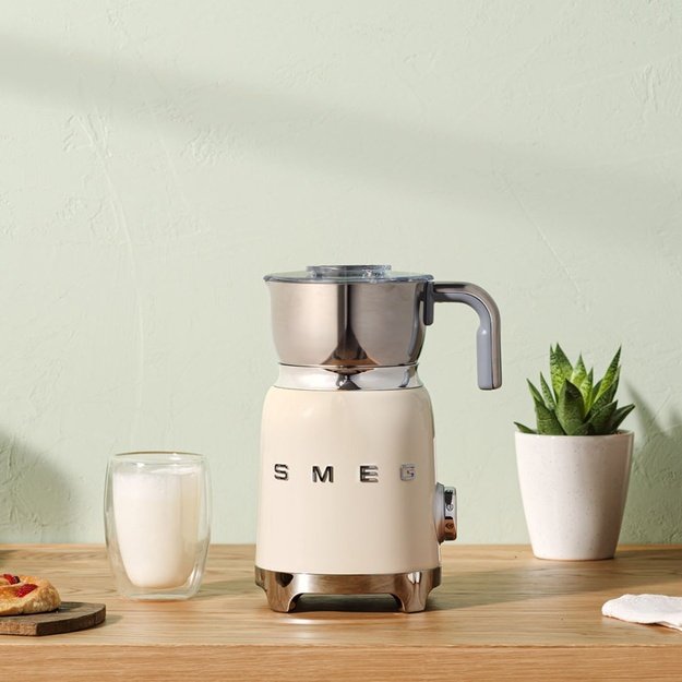 Smeg 50 s Style MFF11CREU Cream
