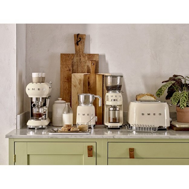 Smeg 50 s Style MFF11CREU Cream
