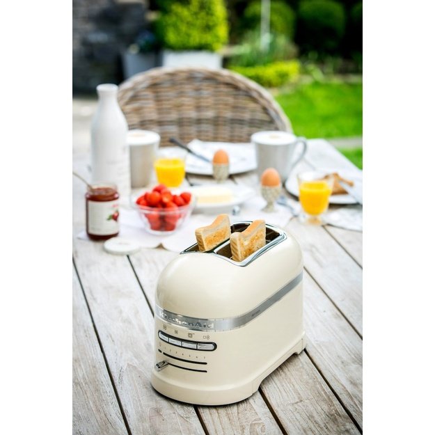 KitchenAid 5KMT2204EAC 7 2 slice(s) 1250 W Cream