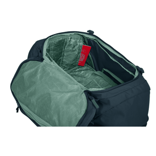 Thule | Landmark, 60 L | Women s travel pack | Darkest Blue
