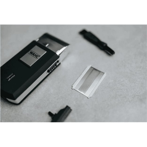 WAHL | Travel Shaver | 03615-1016 | Operating time (max) 45 min | NiMH | Black