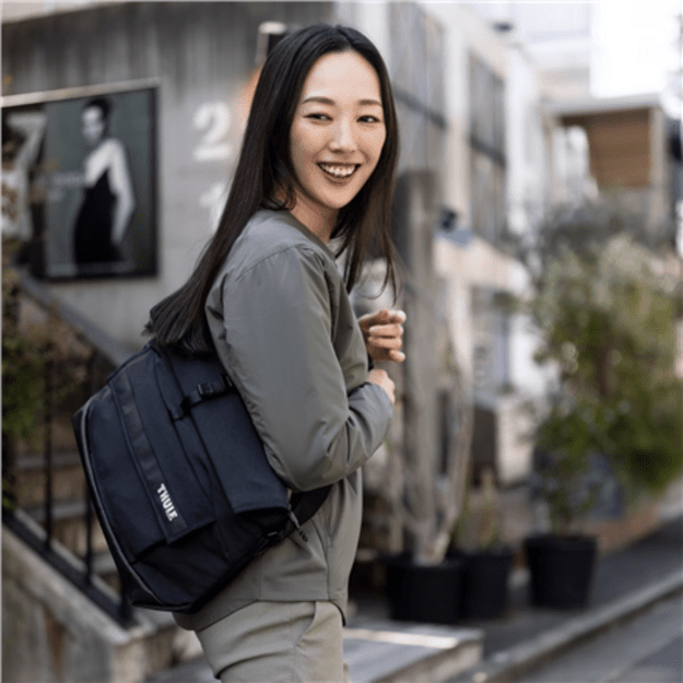 Thule | Crossbody 14L | PARACB-3114 Paramount | Crossbody | Waterproof | Black
