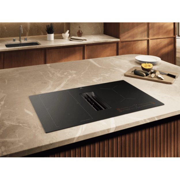 kaitlentė su gartraukiu  ELECTROLUX ECC83443CZ SaphirMatt czarny mat 80 cm