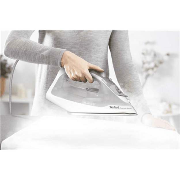 TEFAL Express Steam Iron | FV2863E1 | Steam Iron | 2500 W | Water tank capacity 270 ml | Continuous steam 30 g