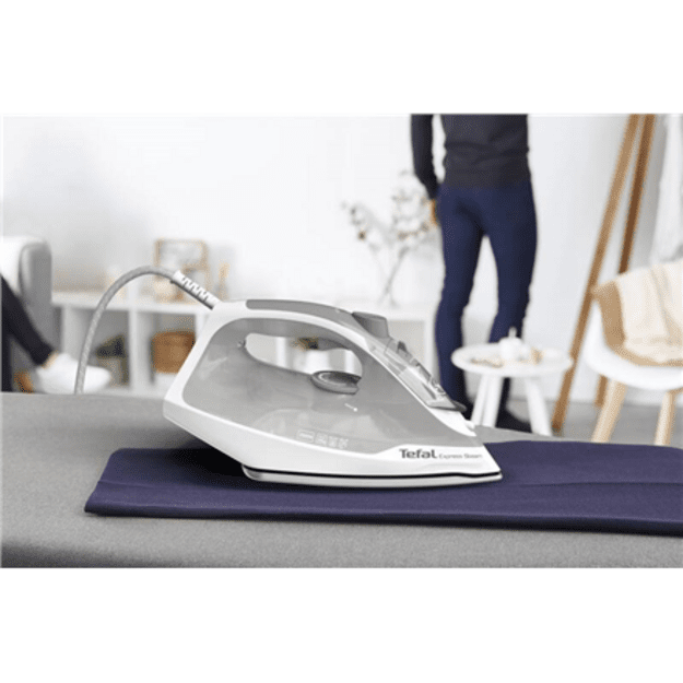 TEFAL Express Steam Iron | FV2863E1 | Steam Iron | 2500 W | Water tank capacity 270 ml | Continuous steam 30 g