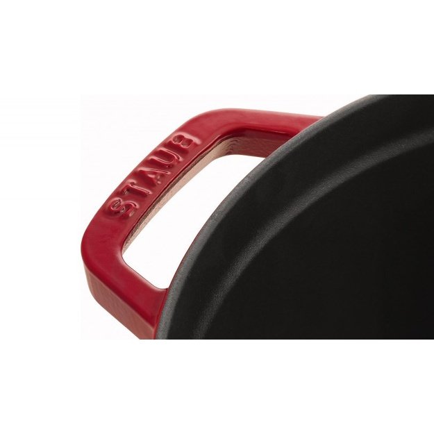 Staub Round Cast Iron Pot - Red, 2.6 ltr