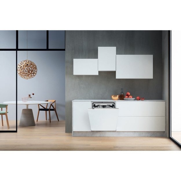 Whirlpool WIC 3C33 PFE UK Fully built-in 14 place settings