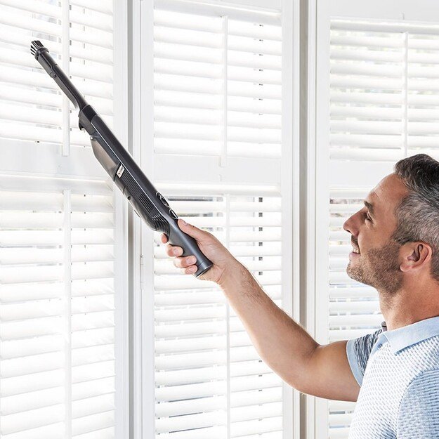 Shark WV200 Cordless Handheld 9